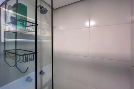Apartamento à venda com 54m², 2 quartos e 1 vaga Apartamento à venda com 54m², 2 quartos e 1 vagaBanheiro