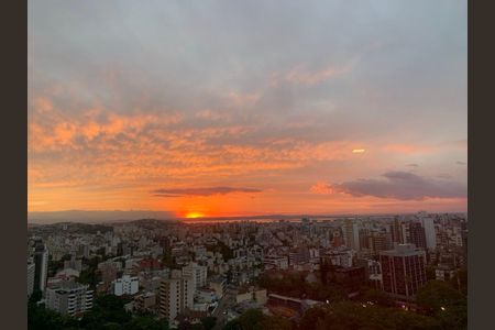 Studio à venda com 45m², 1 quarto e 1 vaga Studio à venda com 45m², 1 quarto e 1 vagaVista