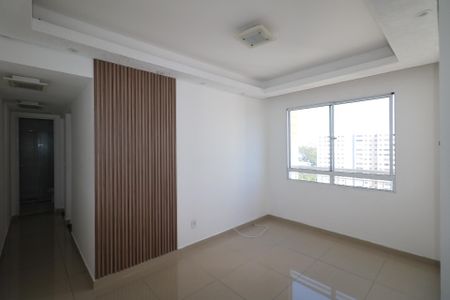 Sala de apartamento para alugar com 2 quartos, 44m² em Canhema, Diadema