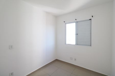 Quarto 1 de apartamento para alugar com 2 quartos, 44m² em Canhema, Diadema