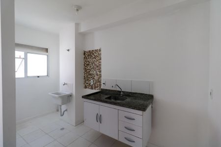 Apartamento para alugar com 44m², 2 quartos e 1 vaga Apartamento para alugar com 44m², 2 quartos e 1 vagaCozinha e Área de Serviço