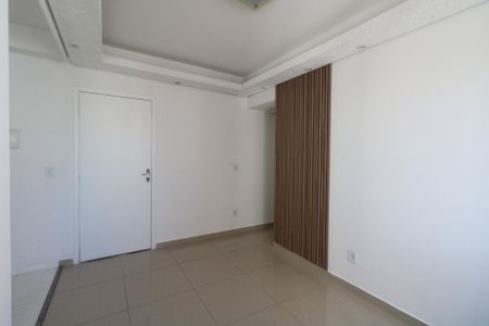 Sala de apartamento para alugar com 2 quartos, 44m² em Canhema, Diadema