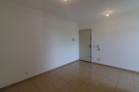 Sala de apartamento à venda com 2 quartos, 50m² em Cidade das Flores, Osasco