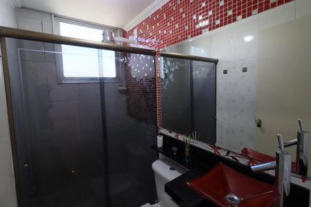 Banheiro de apartamento para alugar com 2 quartos, 50m² em Cidade das Flores, Osasco