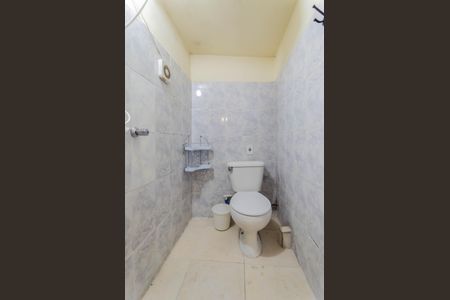 Studio para alugar com 32m², 1 quarto e sem vaga Studio para alugar com 32m², 1 quarto e sem vagaBanheiro