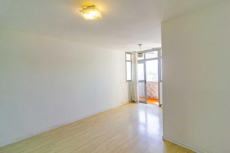 Apartamento para alugar com 69m², 3 quartos e 1 vaga Apartamento para alugar com 69m², 3 quartos e 1 vagaSala