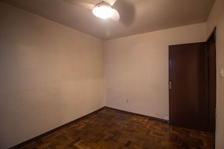 Casa à venda com 249m², 2 quartos e 5 vagas Casa à venda com 249m², 2 quartos e 5 vagasQuarto 2