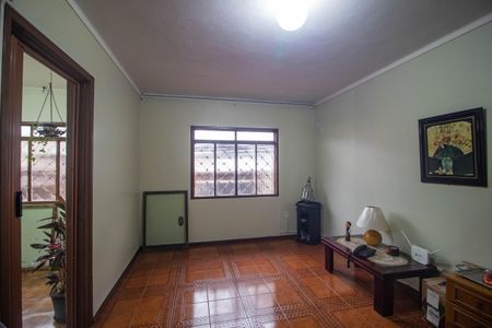 Casa à venda com 55m², 2 quartos e sem vagaSala