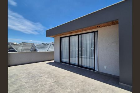 Casa de condomínio à venda com 490m², 5 quartos e 3 vagas Casa de condomínio à venda com 490m², 5 quartos e 3 vagasCobertura