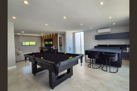 Casa de condomínio à venda com 490m², 5 quartos e 3 vagas Casa de condomínio à venda com 490m², 5 quartos e 3 vagasCobertura