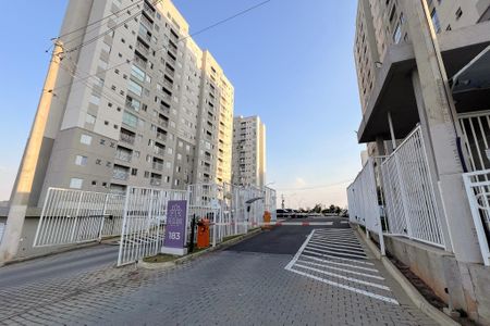 Apartamento para alugar com 48m², 2 quartos e 1 vaga Apartamento para alugar com 48m², 2 quartos e 1 vagaFachada