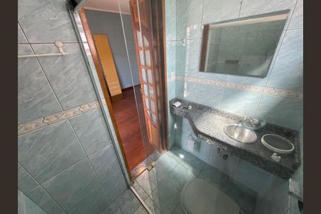 Casa à venda com 260m², 3 quartos e 3 vagas Casa à venda com 260m², 3 quartos e 3 vagasBanheiro da Suíte 2