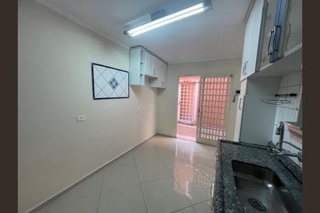 Casa à venda com 260m², 3 quartos e 3 vagas Casa à venda com 260m², 3 quartos e 3 vagasCozinha