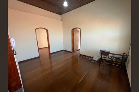 Sala de TV de casa à venda com 3 quartos, 260m² em Vila Silveira, Guarulhos