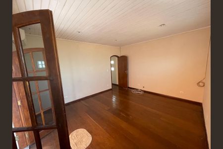 Casa à venda com 260m², 3 quartos e 3 vagas Casa à venda com 260m², 3 quartos e 3 vagasQuarto