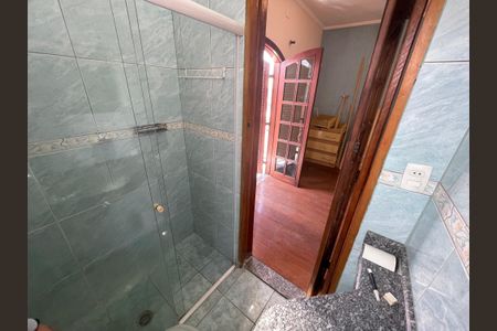 Casa à venda com 260m², 3 quartos e 3 vagas Casa à venda com 260m², 3 quartos e 3 vagasBanheiro da Suíte 2