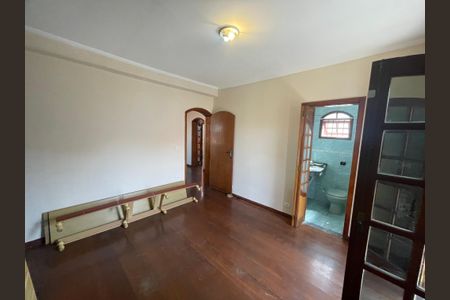 Casa à venda com 260m², 3 quartos e 3 vagas Casa à venda com 260m², 3 quartos e 3 vagas Suíte 2