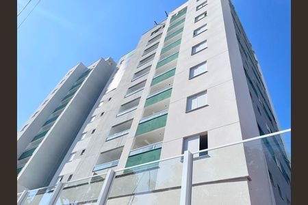 Apartamento à venda com 56m², 2 quartos e 1 vagaFachada
