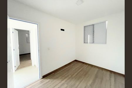 Apartamento à venda com 56m², 2 quartos e 1 vagaQuarto 01