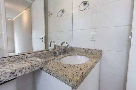 Apartamento para alugar com 100m², 1 quarto e 2 vagasBanheiro da Suíte