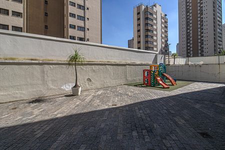 Apartamento à venda com 82m², 3 quartos e 1 vaga Apartamento à venda com 82m², 3 quartos e 1 vagaÁrea comum