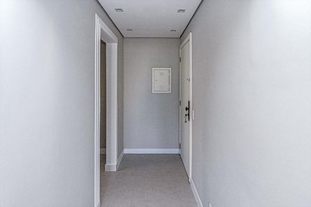 Apartamento à venda com 82m², 3 quartos e 1 vaga Apartamento à venda com 82m², 3 quartos e 1 vagaCorredor