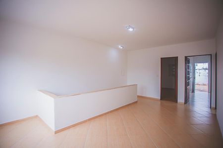 Casa à venda com 150m², 4 quartos e sem vagaSala