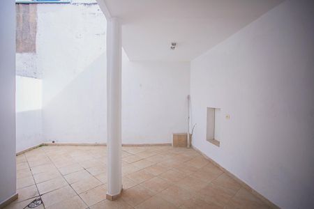 Casa à venda com 150m², 4 quartos e sem vagaÁrea de Serviço