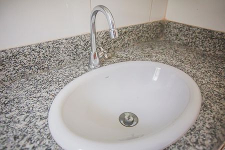 Casa à venda com 150m², 4 quartos e sem vagaBanheiro 2