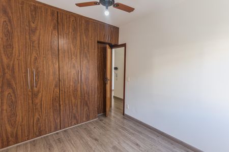 Quarto 1 de apartamento para alugar com 2 quartos, 65m² em Palmares, Belo Horizonte