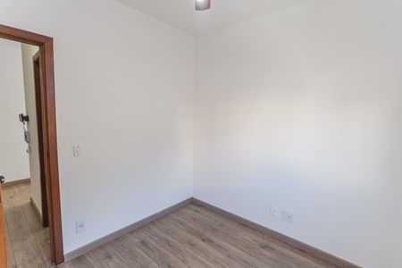 Apartamento para alugar com 65m², 2 quartos e 1 vaga Apartamento para alugar com 65m², 2 quartos e 1 vagaQuarto 2