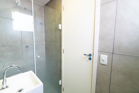 Banheiro da Suíte de apartamento para alugar com 1 quarto, 35m² em Mirandópolis, São Paulo