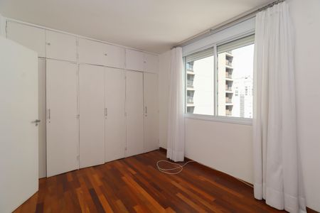 Apartamento à venda com 130m², 3 quartos e 1 vagaQuarto 2