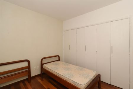 Apartamento à venda com 130m², 3 quartos e 1 vagaQuarto 1