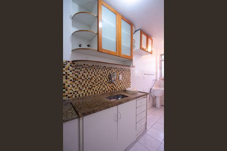 Cozinha de apartamento para alugar com 2 quartos, 63m² em Colubande, São Gonçalo