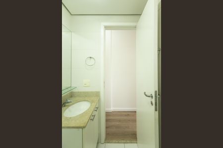 Apartamento à venda com 65m², 2 quartos e 1 vaga Apartamento à venda com 65m², 2 quartos e 1 vagaBanheiro da Suíte