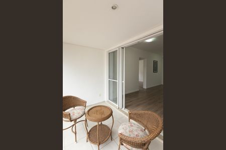 Apartamento à venda com 65m², 2 quartos e 1 vaga Apartamento à venda com 65m², 2 quartos e 1 vagaVaranda da Sala