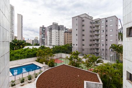 Apartamento para alugar com 200m², 4 quartos e 3 vagas Apartamento para alugar com 200m², 4 quartos e 3 vagasVista do Quarto 1