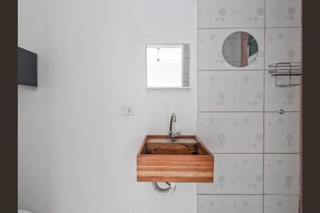 Casa à venda com 80m², 2 quartos e sem vagabanheiro da Suíte 