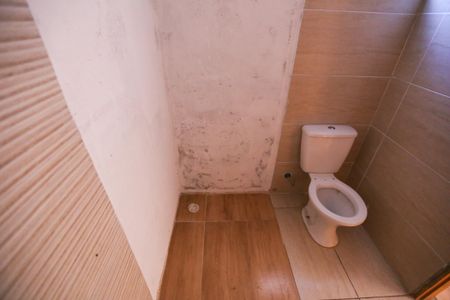 Casa para alugar com 80m², 2 quartos e sem vaga Casa para alugar com 80m², 2 quartos e sem vagaBanheiro 2