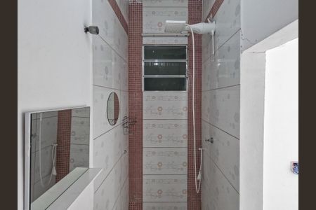 Casa à venda com 80m², 2 quartos e sem vagabanheiro da Suíte 