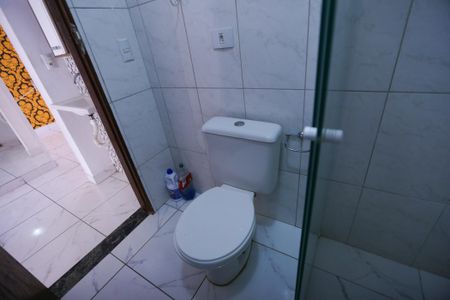 Casa para alugar com 80m², 2 quartos e sem vaga Casa para alugar com 80m², 2 quartos e sem vagaBanheiro 1