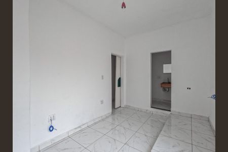 Casa para alugar com 2 quartos, 80m² em Vila Carolina, São Paulo