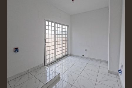 Suíte de casa à venda com 2 quartos, 80m² em Vila Carolina, São Paulo