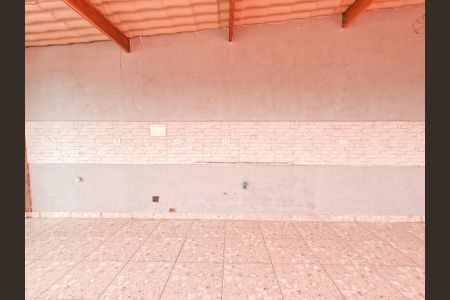 Casa à venda com 80m², 2 quartos e sem vagaÁrea comum