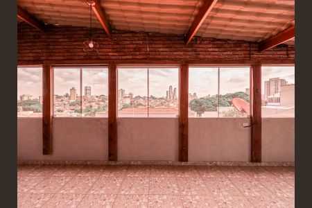 Casa à venda com 80m², 2 quartos e sem vagaÁrea comum