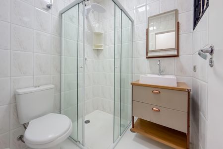 Casa à venda com 180m², 3 quartos e 2 vagasBanheiro Social