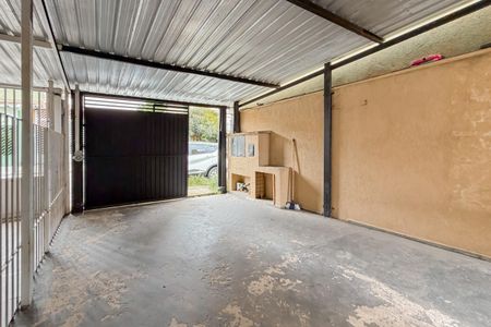 Casa à venda com 180m², 3 quartos e 2 vagasGaragem