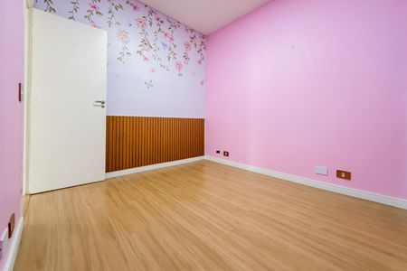 Casa à venda com 180m², 3 quartos e 2 vagasQuarto 2