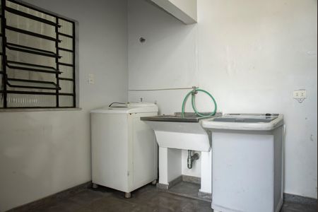 Casa à venda com 150m², 3 quartos e 4 vagasÁrea de Serviço